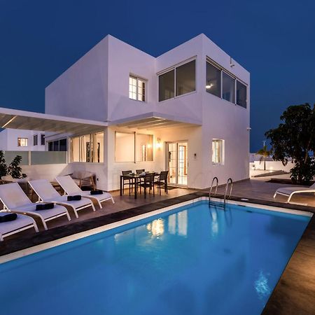 Villa Atlantica - Heated Pool In Playa Blanca Экстерьер фото