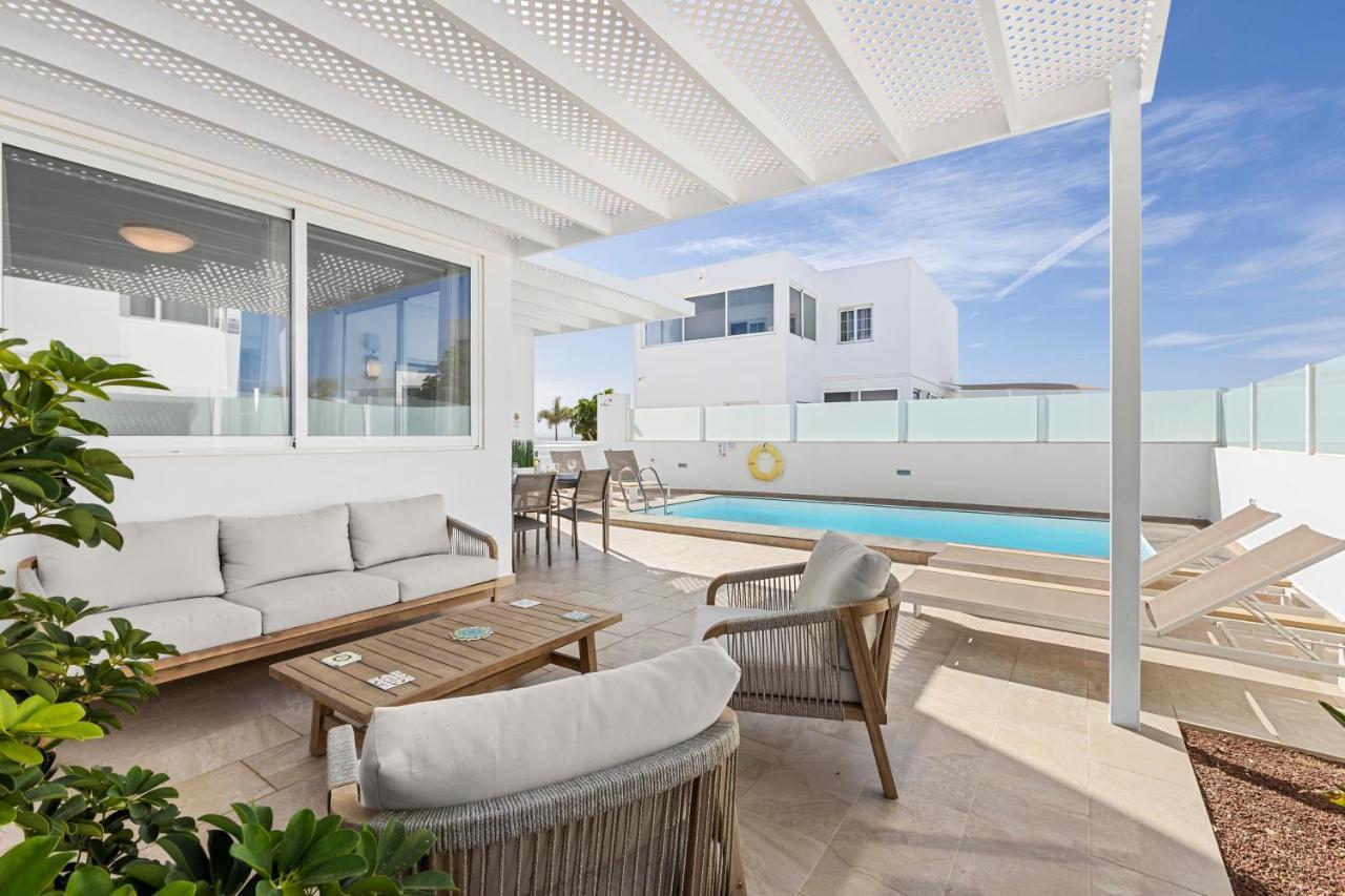Villa Atlantica - Heated Pool In Playa Blanca Экстерьер фото