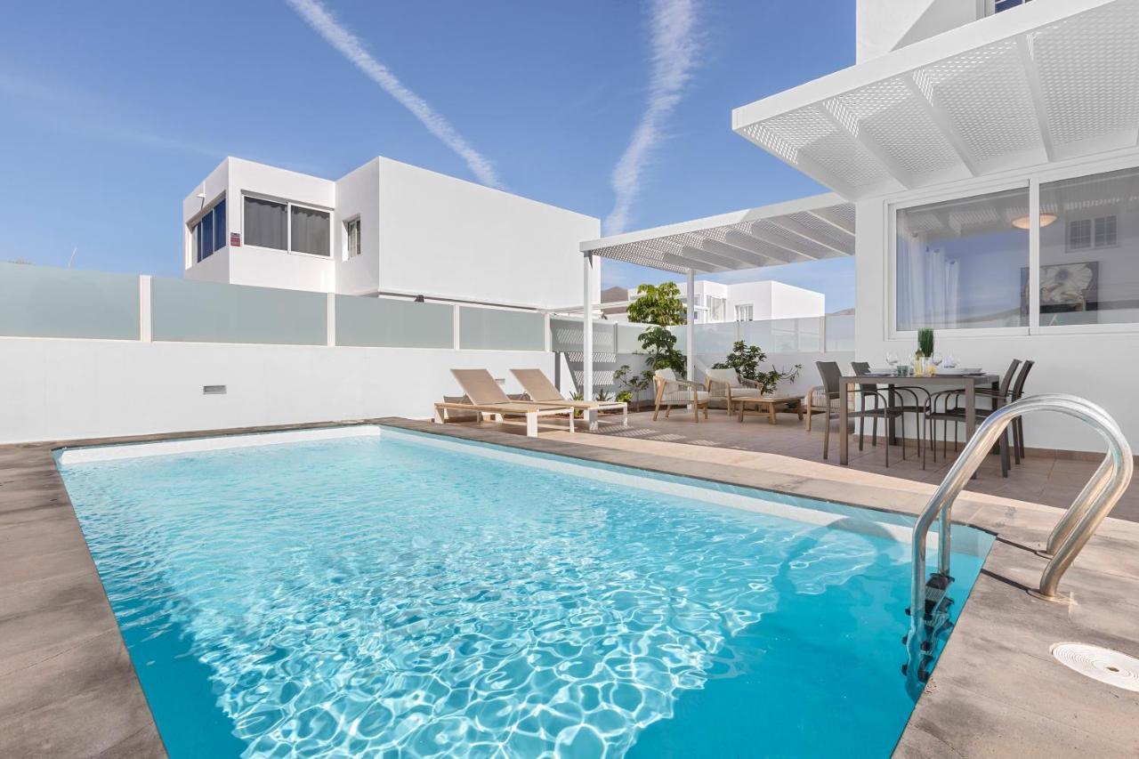 Villa Atlantica - Heated Pool In Playa Blanca Экстерьер фото