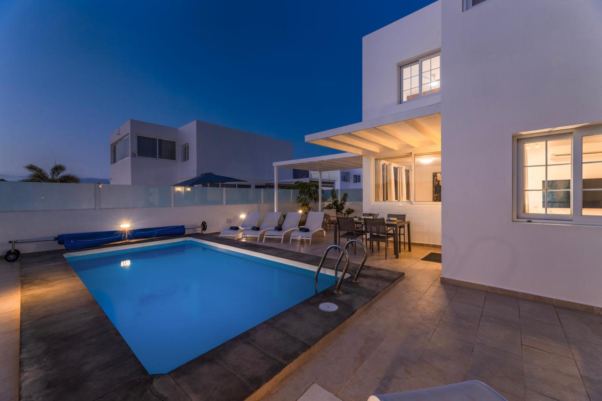 Villa Atlantica - Heated Pool In Playa Blanca Экстерьер фото