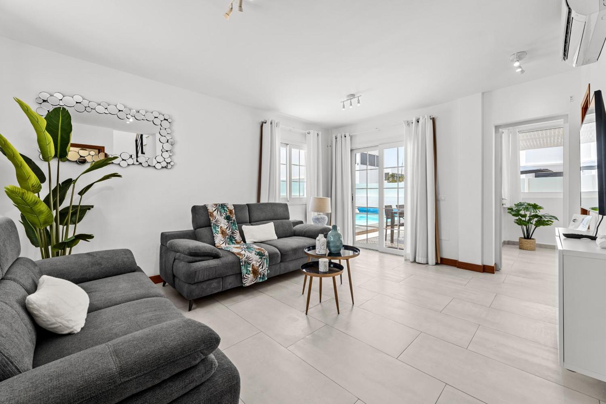 Villa Atlantica - Heated Pool In Playa Blanca Экстерьер фото