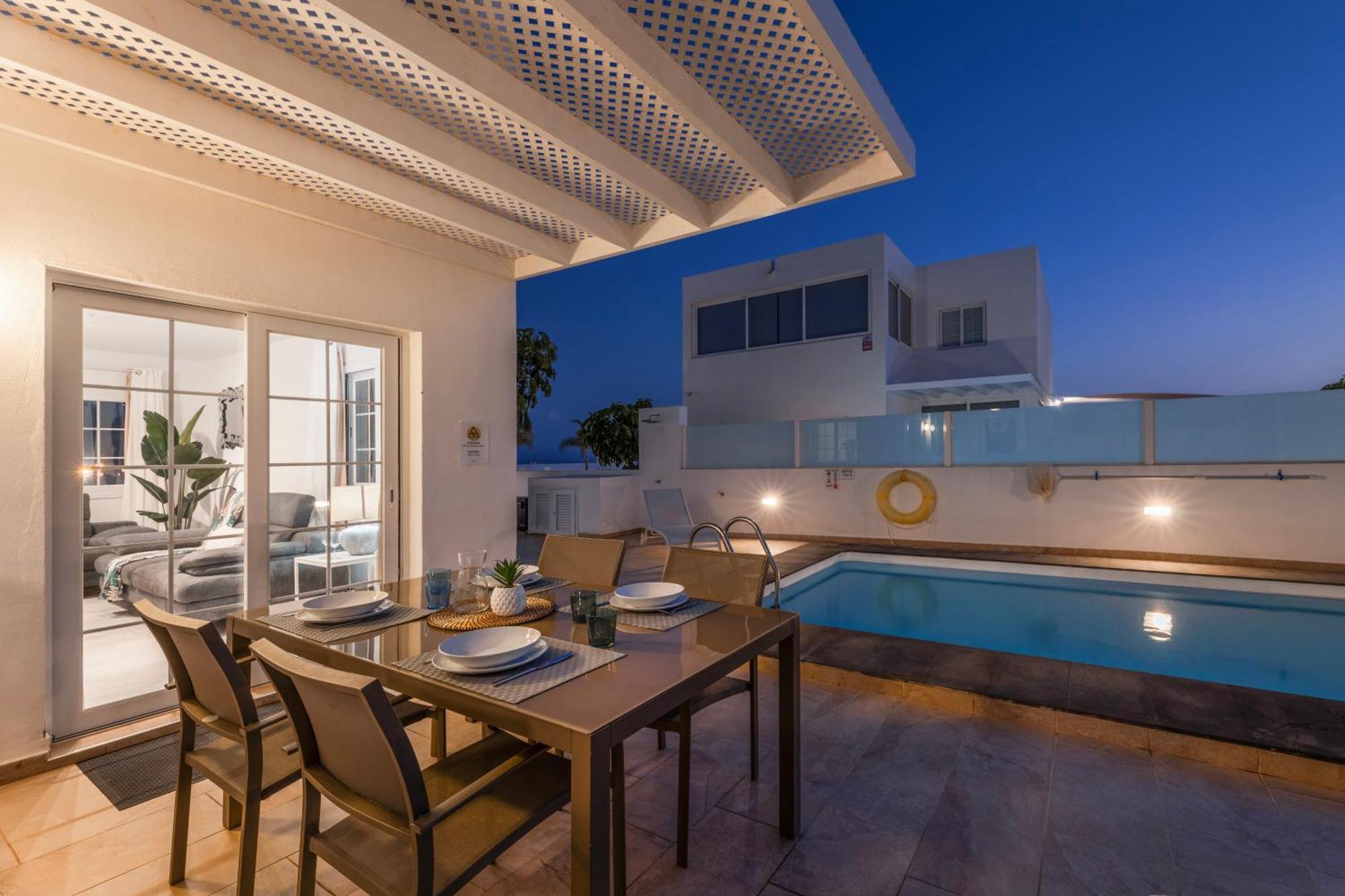 Villa Atlantica - Heated Pool In Playa Blanca Экстерьер фото