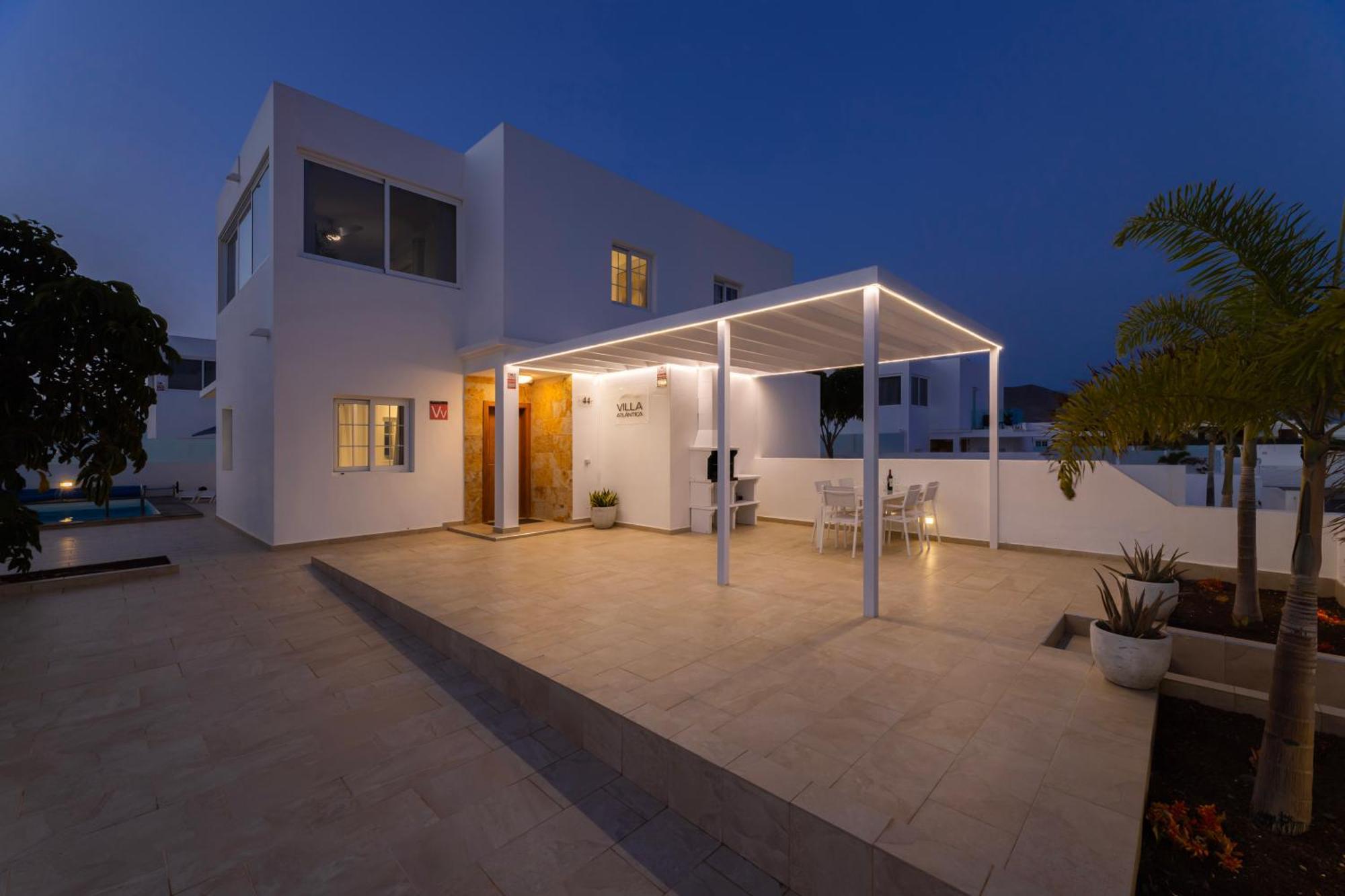 Villa Atlantica - Heated Pool In Playa Blanca Экстерьер фото