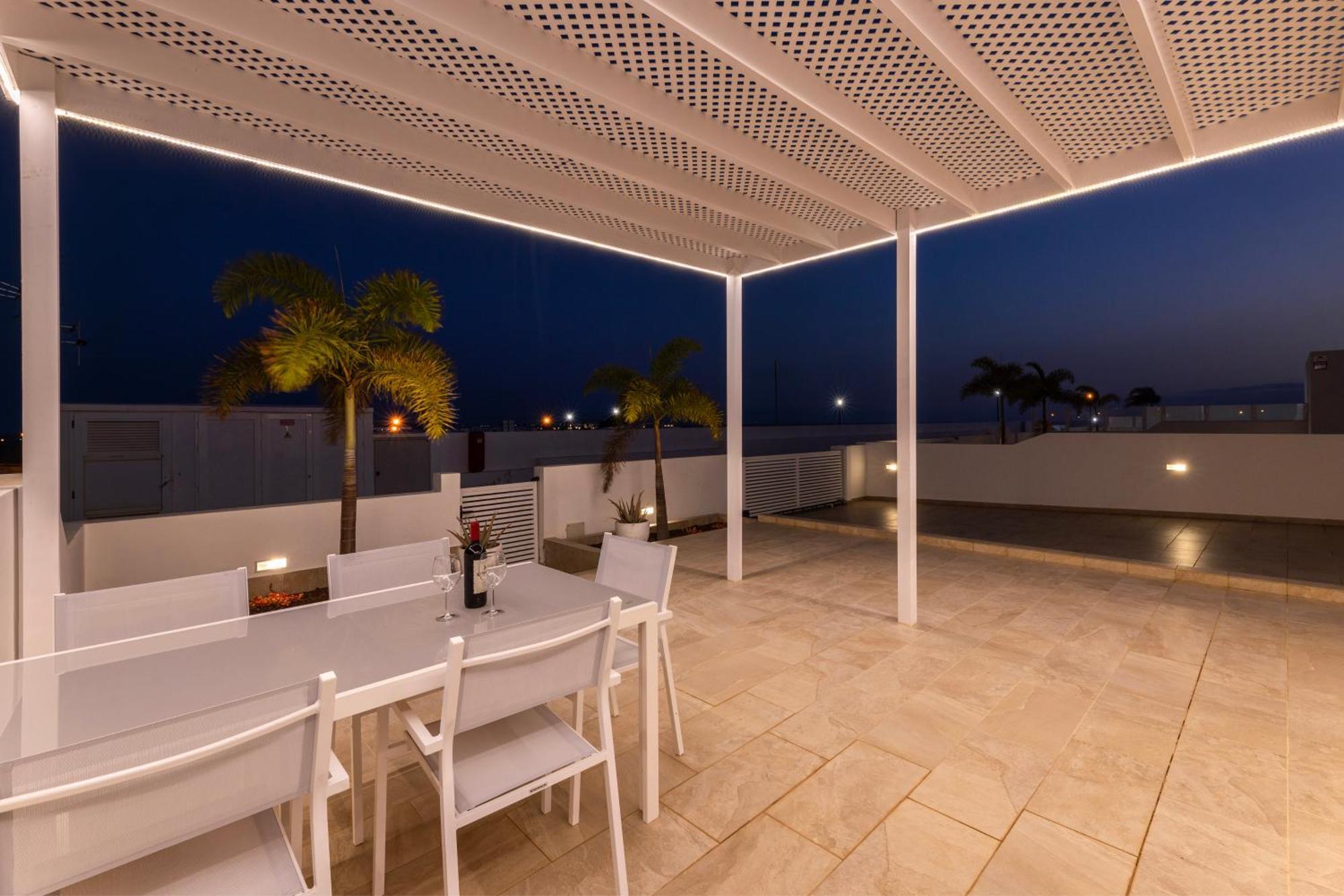 Villa Atlantica - Heated Pool In Playa Blanca Экстерьер фото