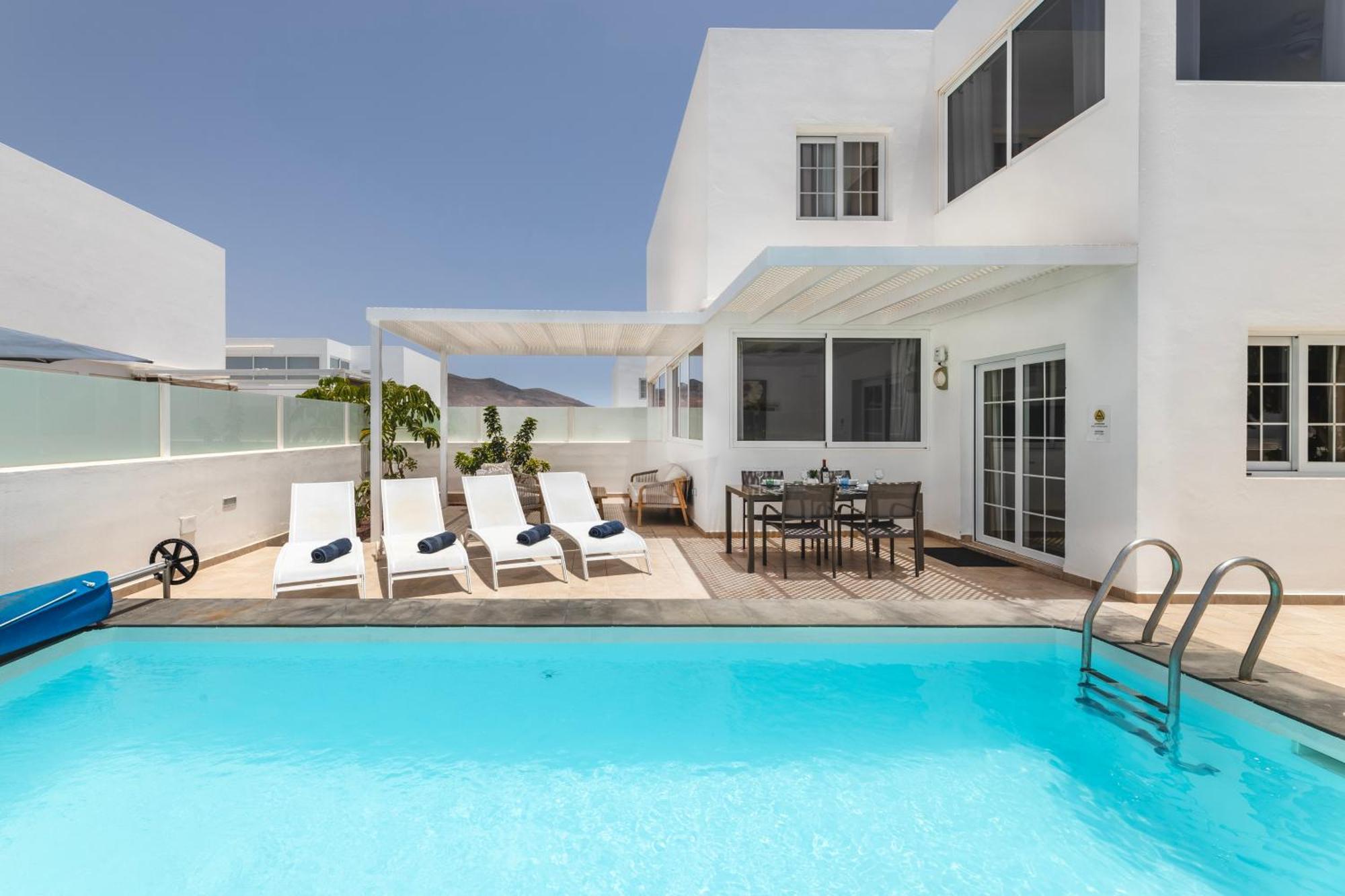 Villa Atlantica - Heated Pool In Playa Blanca Экстерьер фото