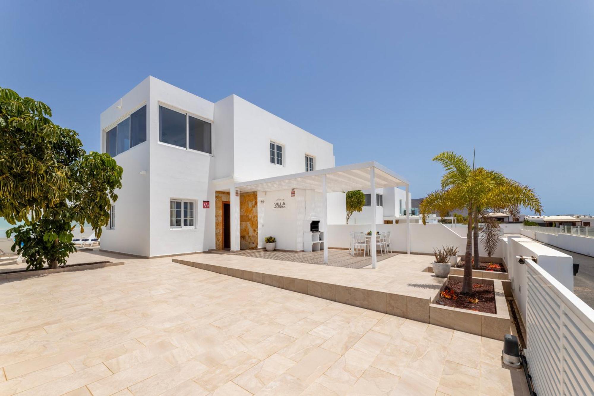 Villa Atlantica - Heated Pool In Playa Blanca Экстерьер фото