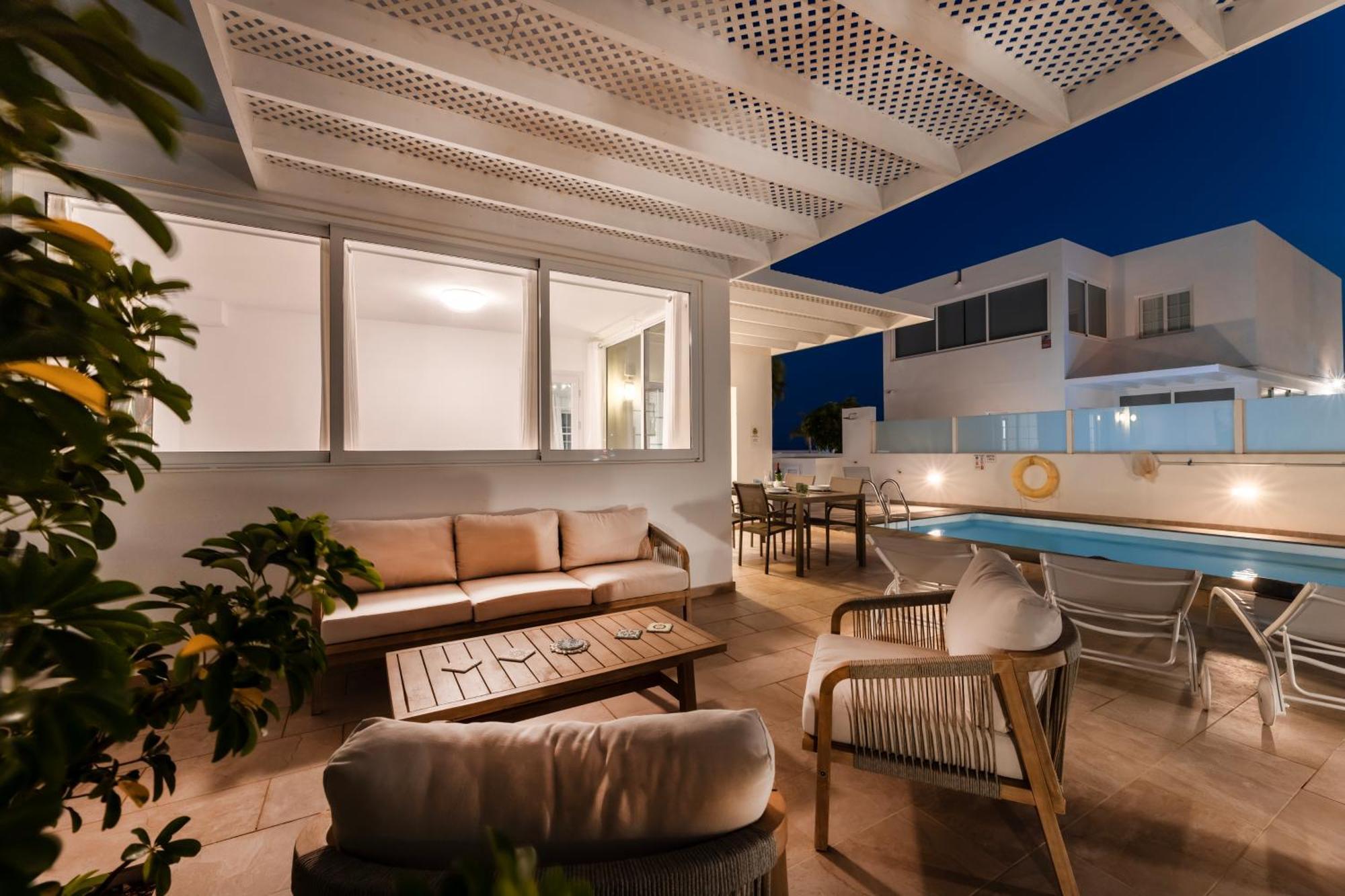 Villa Atlantica - Heated Pool In Playa Blanca Экстерьер фото