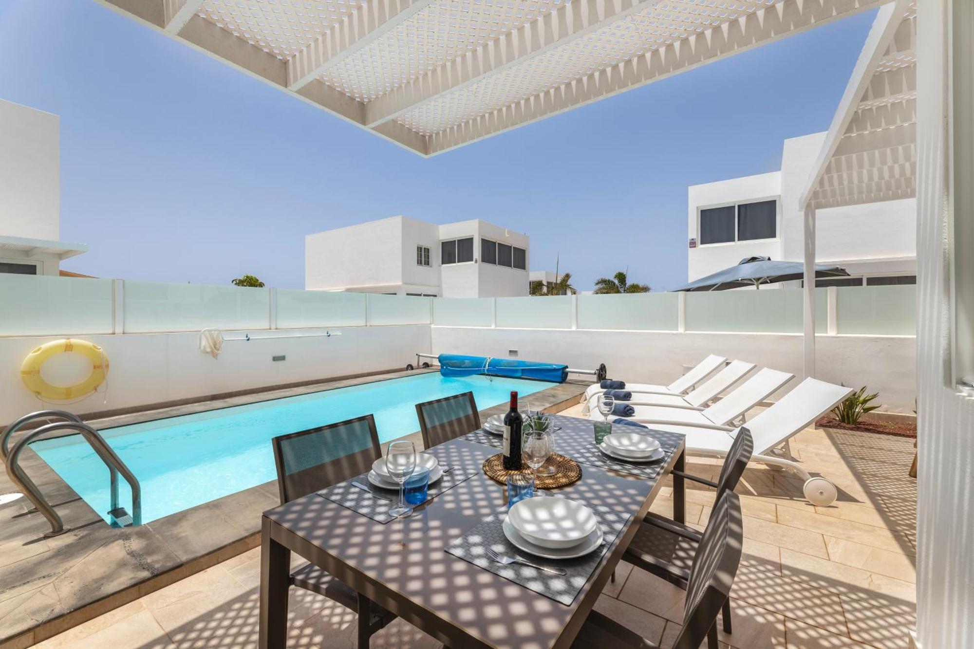 Villa Atlantica - Heated Pool In Playa Blanca Экстерьер фото